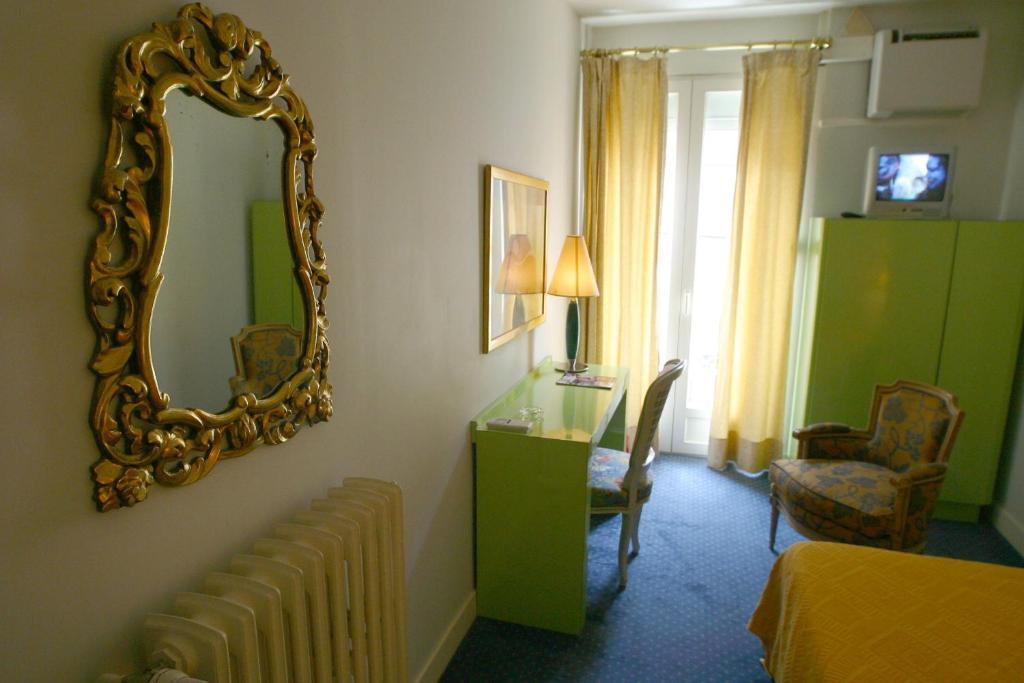 皇家威尔逊酒店 圖盧茲 客房 照片
